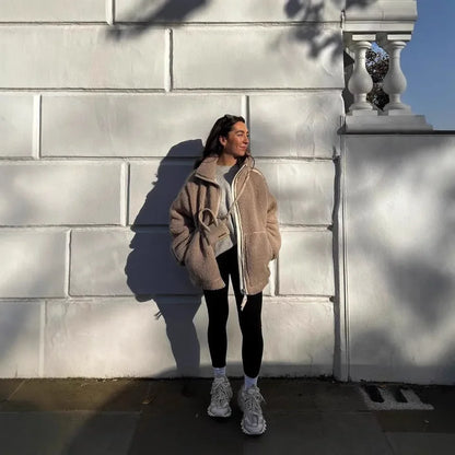Claire Veste