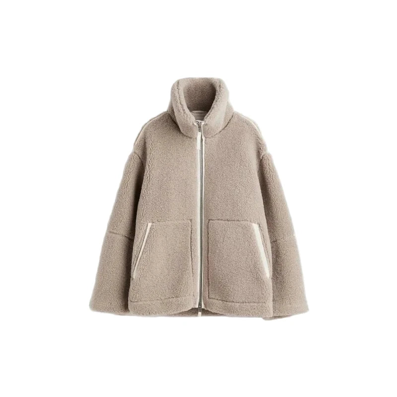 Claire Veste